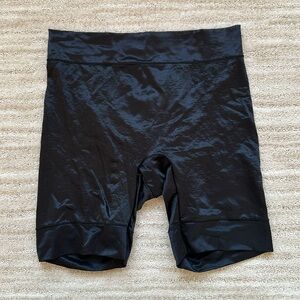 BODYSLIMMERS Nancy Ganz Bike Shaper Short Panty Medium Control Black Size Medium